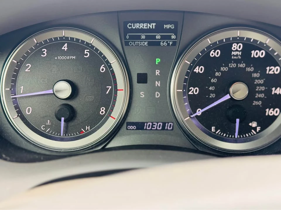 2012 Lexus ES 5th Gen - Image 10 of 11