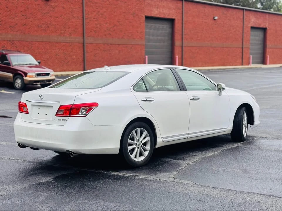 2012 Lexus ES 5th Gen - Image 6 of 11