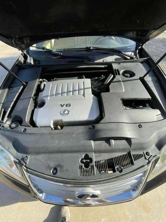 2012 Lexus ES 5th Gen - Image 10 of 17