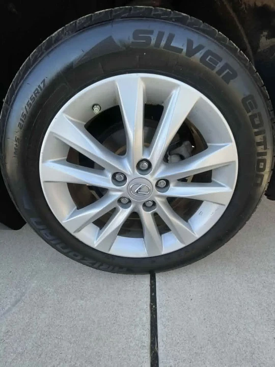 2012 Lexus ES 5th Gen - Image 17 of 17