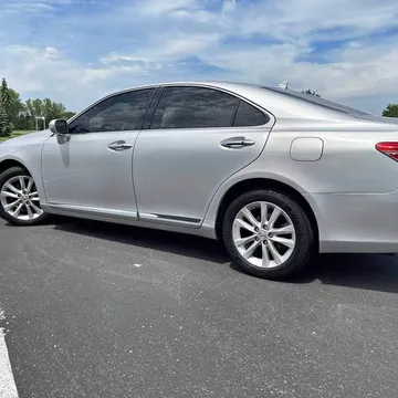 2012 Lexus ES 350 Luxury Sedan 4D