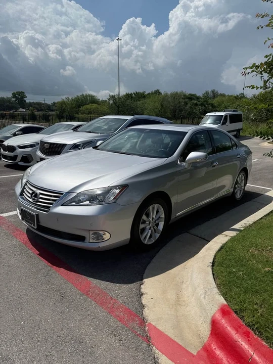 2012 Lexus ES 5th Gen - Image 3 of 9