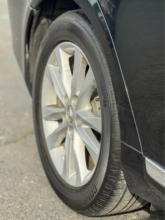2012 Lexus ES 5th Gen - Image 18 of 18