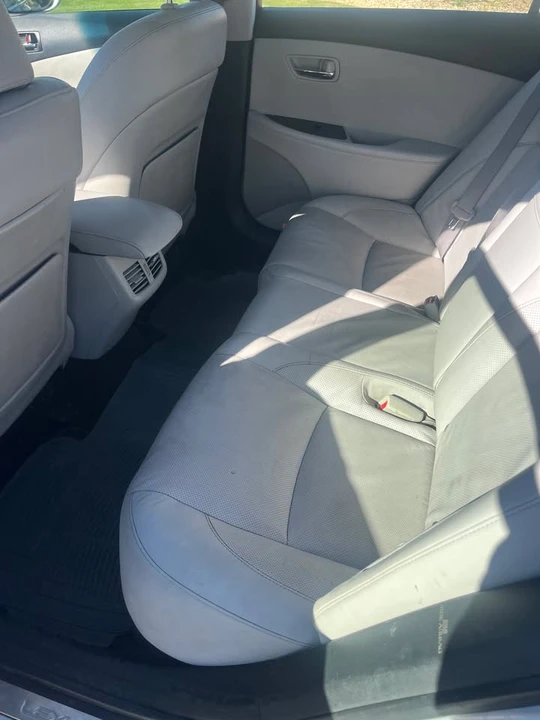 2012 Lexus ES 5th Gen - Image 6 of 8