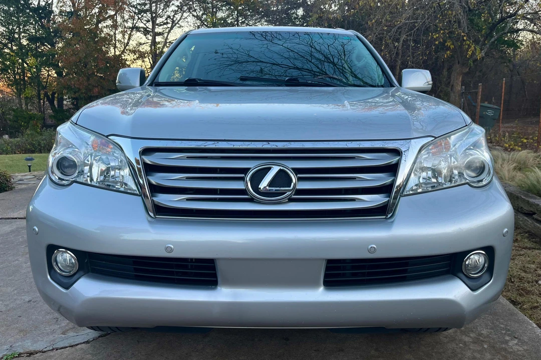 2012 Lexus GX 2nd Gen - Image 2 of 31