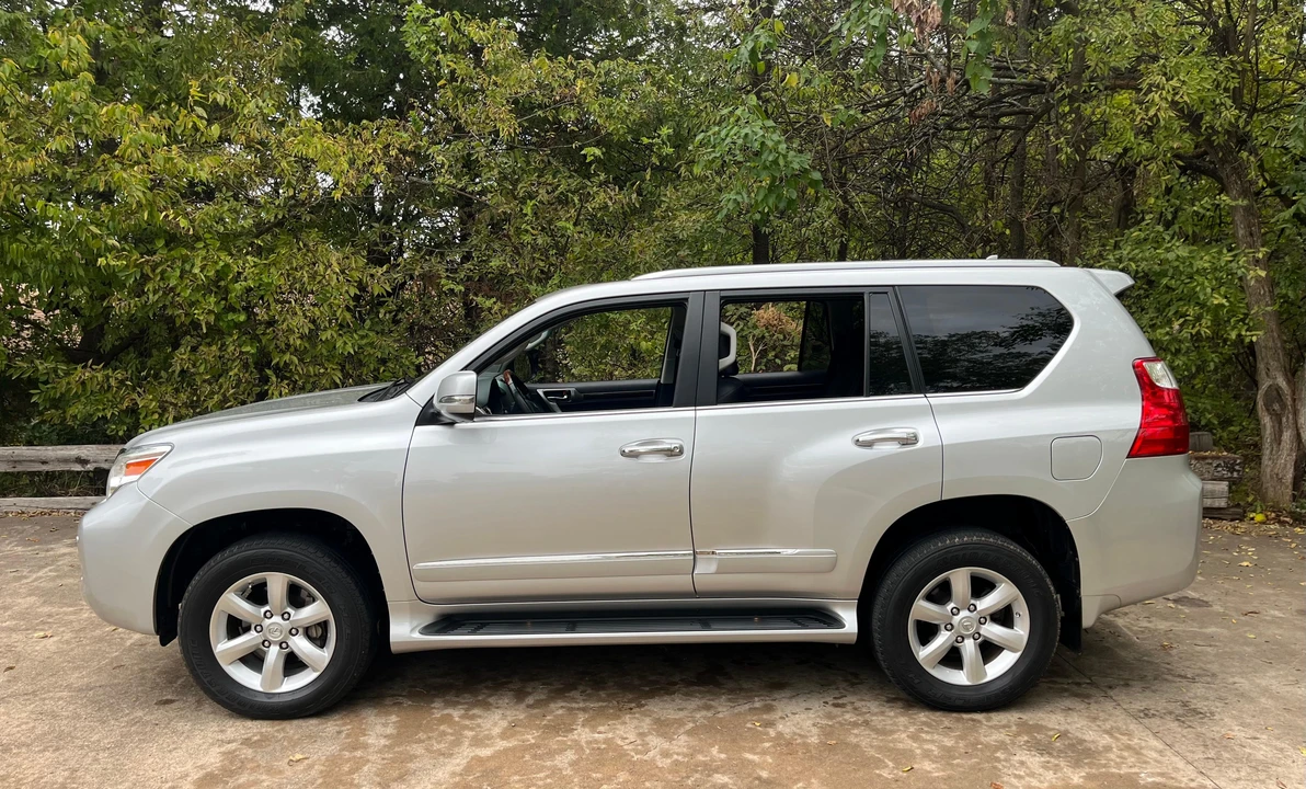 2012 Lexus GX 2nd Gen - Image 15 of 31