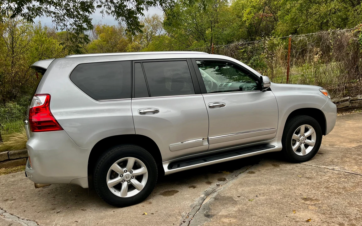 2012 Lexus GX 2nd Gen - Image 25 of 31