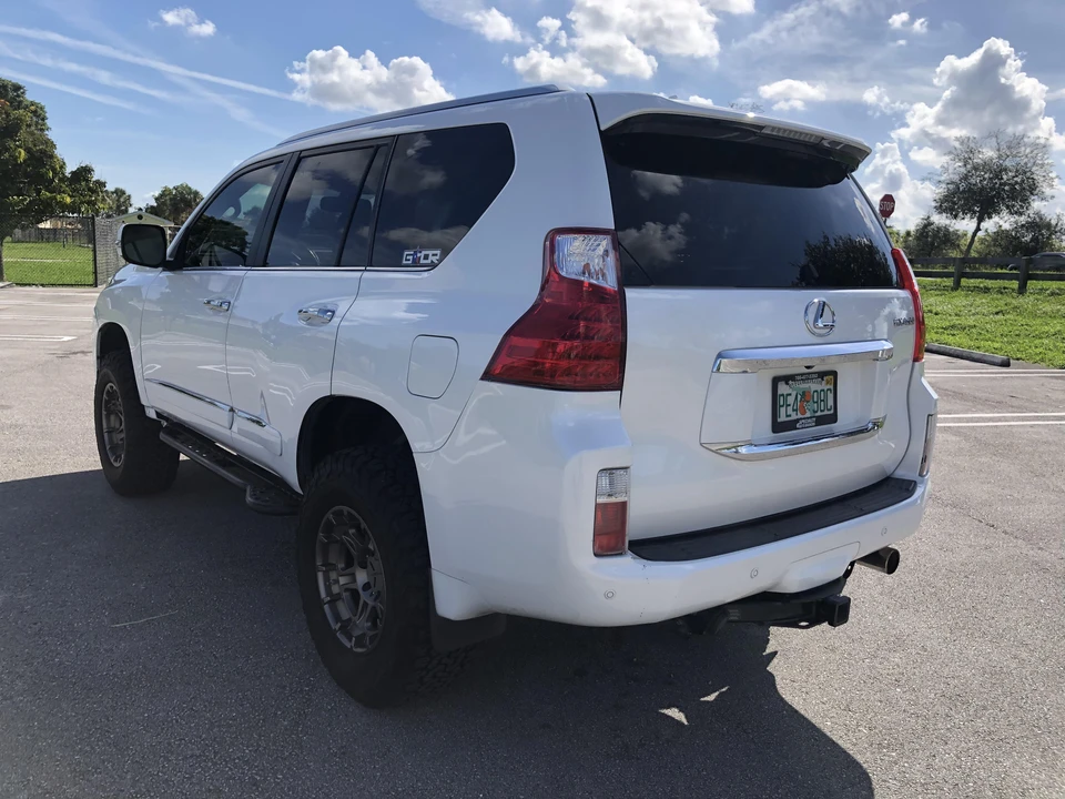 2012 Lexus GX 2nd Gen - Image 26 of 31