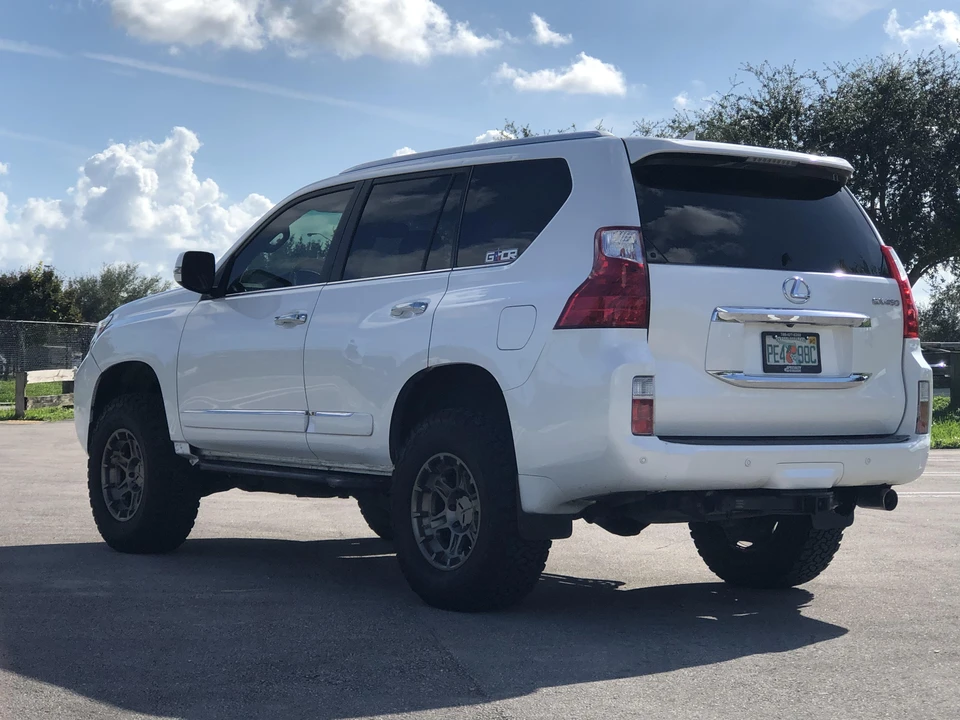 2012 Lexus GX 2nd Gen - Image 25 of 31