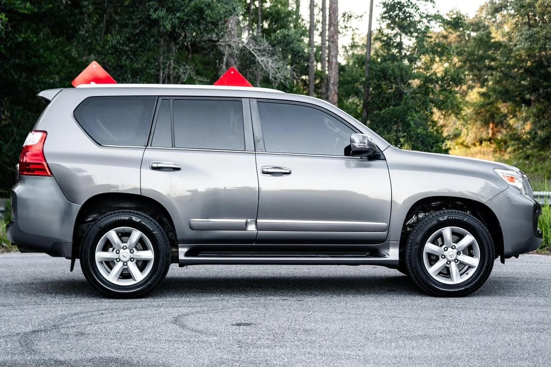 2012 Lexus GX 2nd Gen - Image 23 of 31