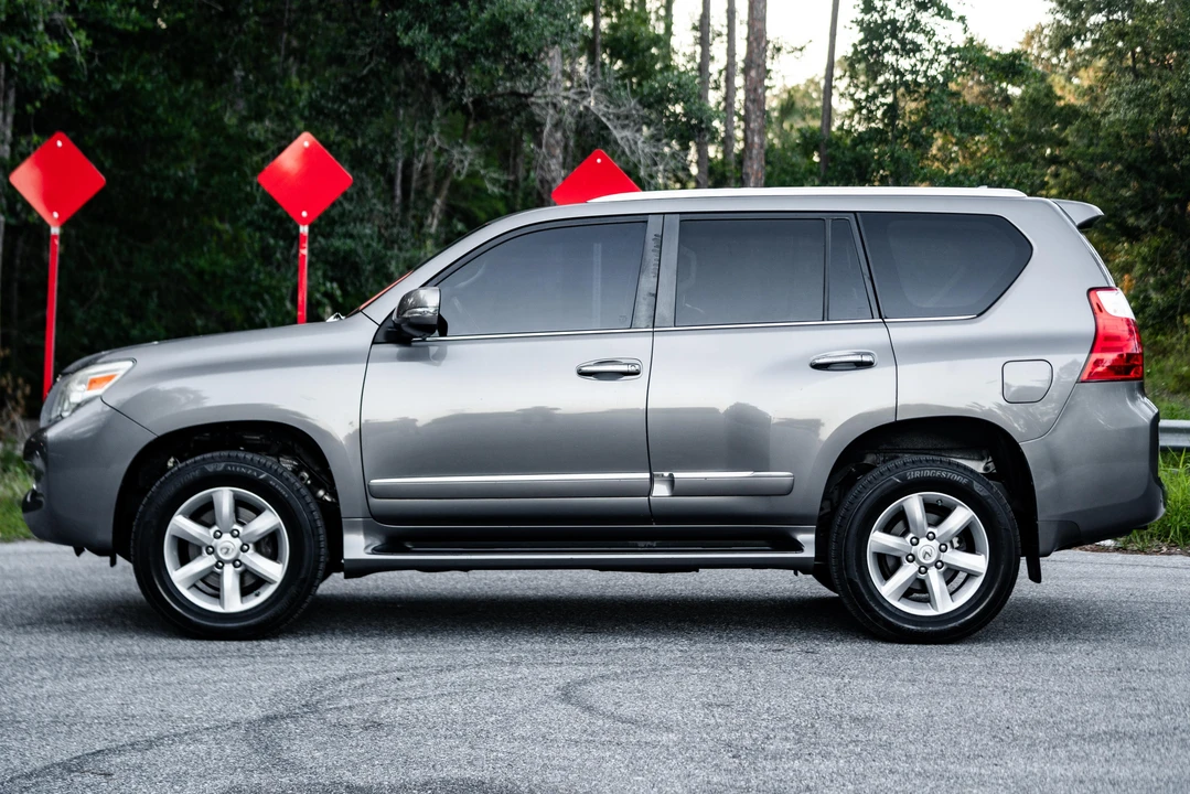 2012 Lexus GX 2nd Gen - Image 12 of 31