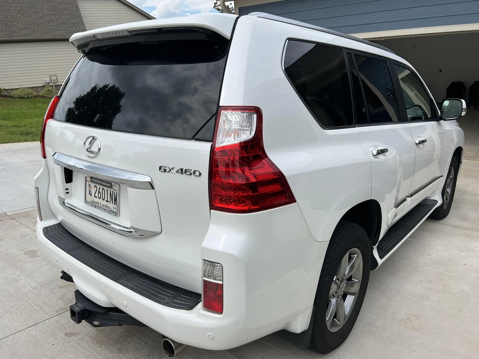 2012 Lexus GX 2nd Gen - Image 10 of 31