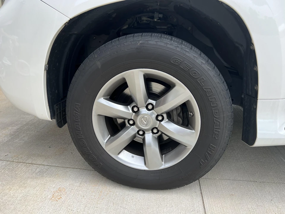 2012 Lexus GX 2nd Gen - Image 25 of 31
