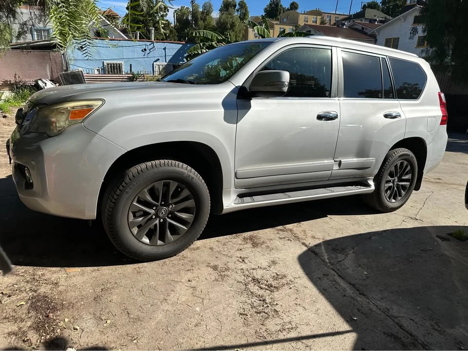 2012 Lexus GX 2nd Gen - Image 3 of 8