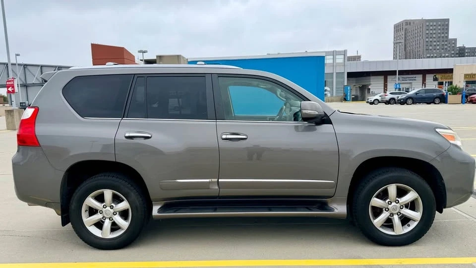 2012 Lexus GX 2nd Gen - Image 8 of 20