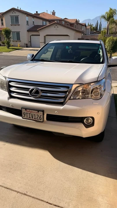 2012 Lexus GX 2nd Gen - Image 4 of 11