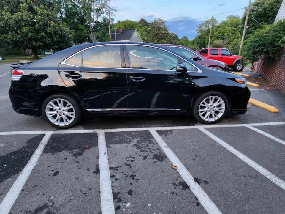 2012 Lexus HS - Image 2 of 21