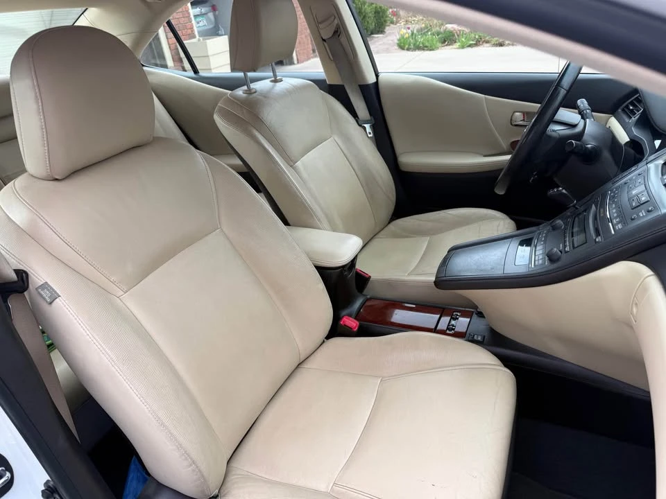 2012 Lexus HS - Image 8 of 20