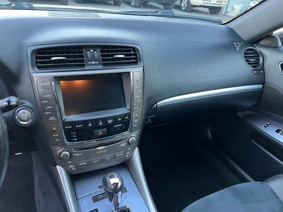 2012 Lexus IS 2nd Gen - Image 14 of 15
