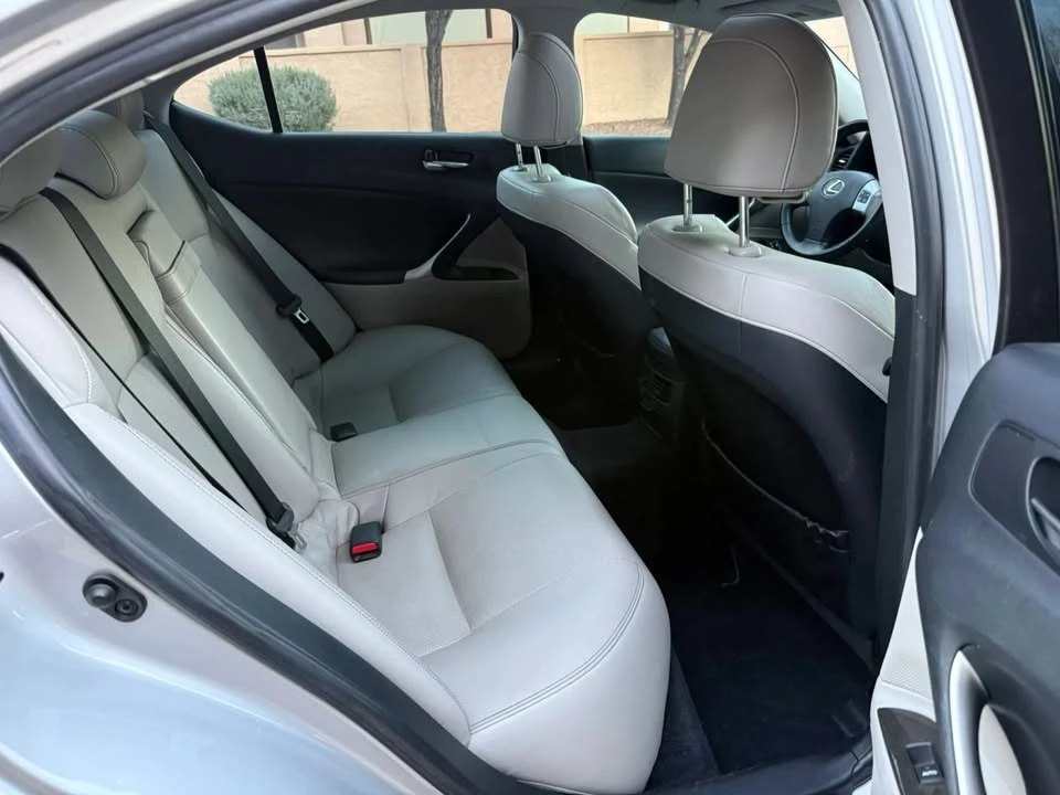 2012 Lexus IS 2nd Gen - Image 16 of 18