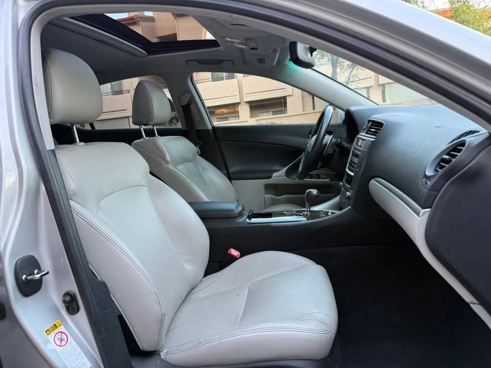 2012 Lexus IS 2nd Gen - Image 17 of 18