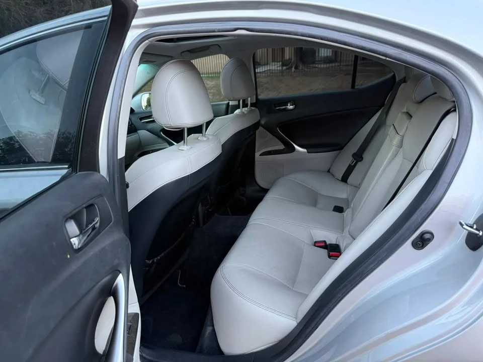 2012 Lexus IS 2nd Gen - Image 15 of 18