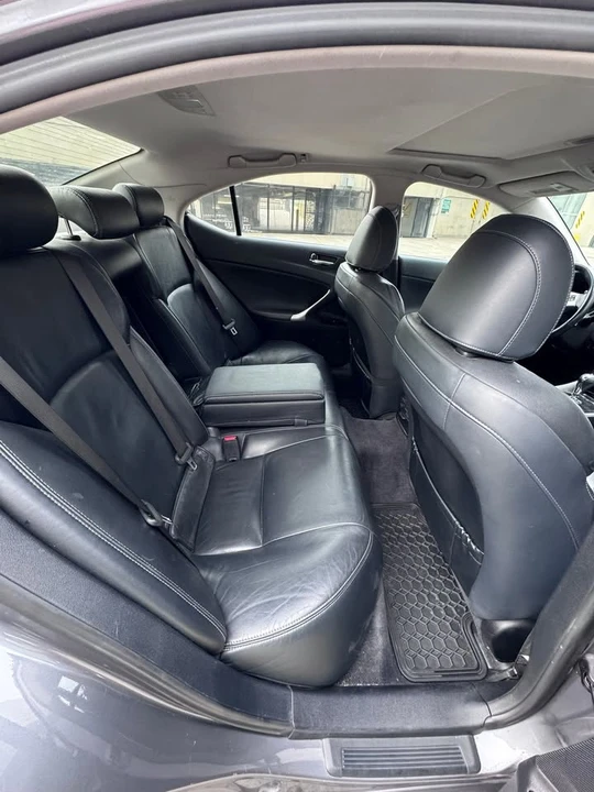 2012 Lexus IS 2nd Gen - Image 5 of 8