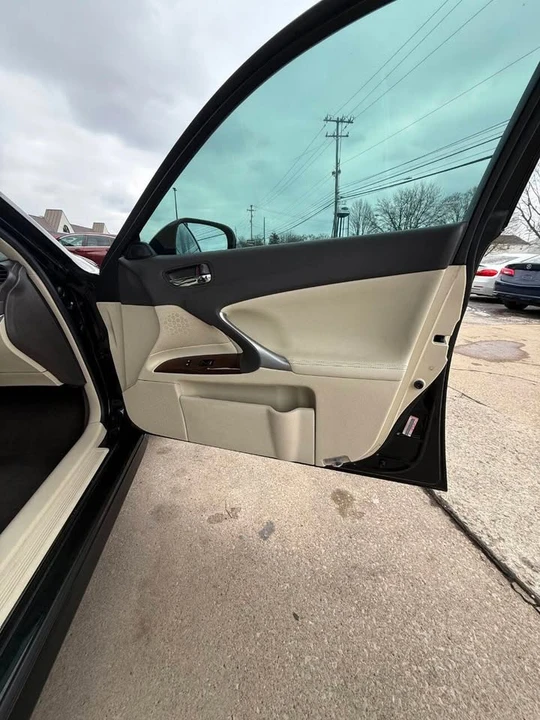 2012 Lexus IS 2nd Gen - Image 11 of 18