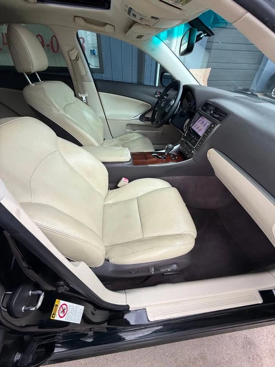 2012 Lexus IS 2nd Gen - Image 10 of 18
