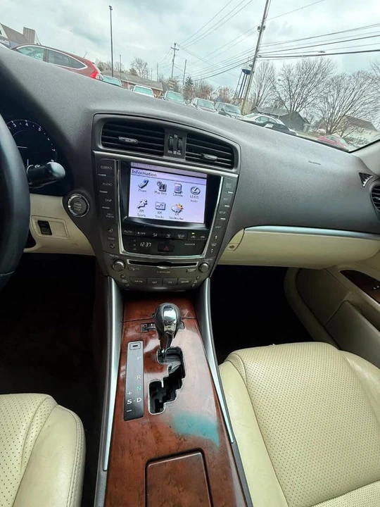2012 Lexus IS 2nd Gen - Image 18 of 18