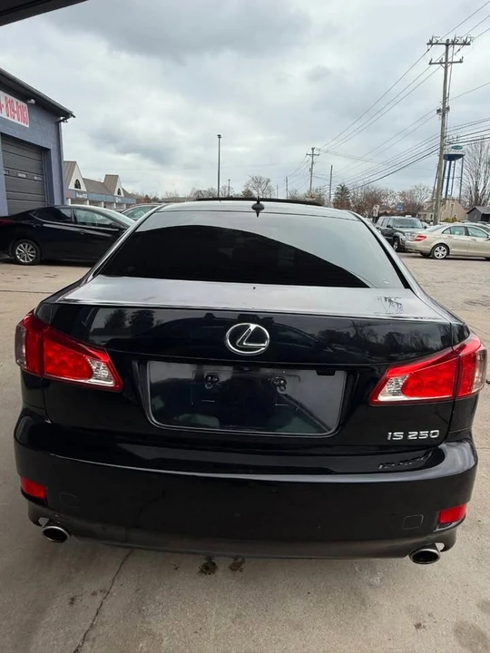 2012 Lexus IS 2nd Gen - Image 5 of 18