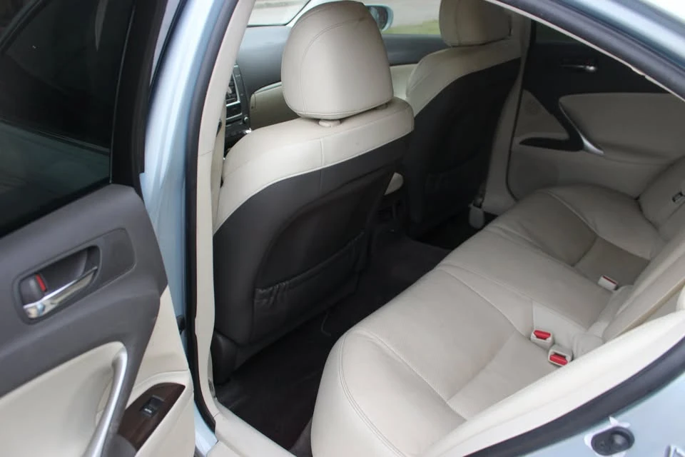 2012 Lexus IS 2nd Gen - Image 17 of 20
