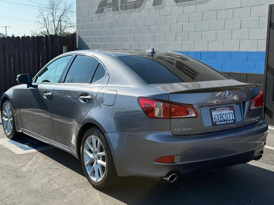 2012 Lexus IS 2nd Gen - Image 4 of 20