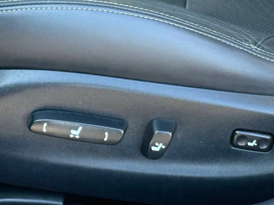 2012 Lexus IS 2nd Gen - Image 9 of 20