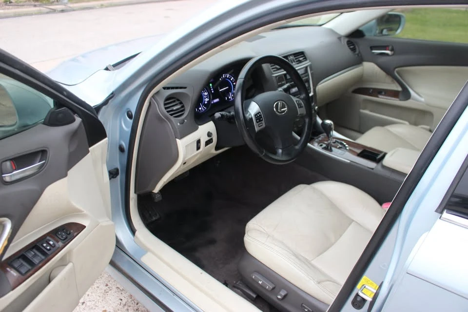 2012 Lexus IS 2nd Gen - Image 10 of 20