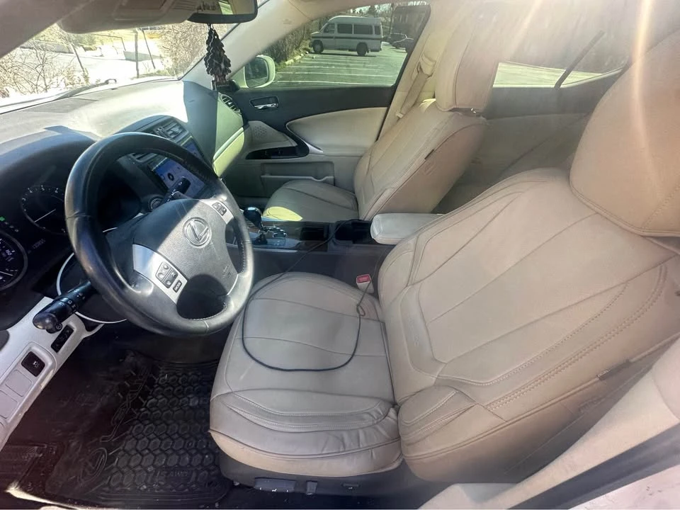 2012 Lexus IS 2nd Gen - Image 5 of 7