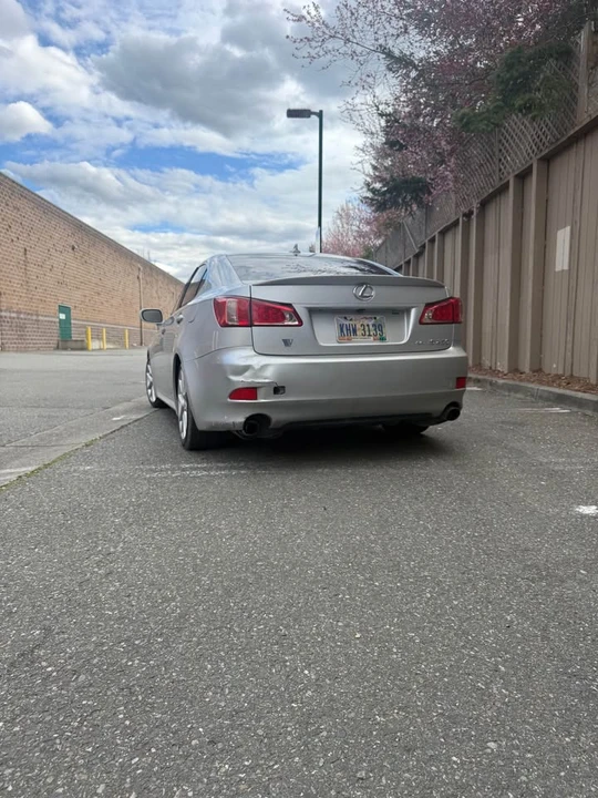 2012 Lexus IS 2nd Gen - Image 5 of 10