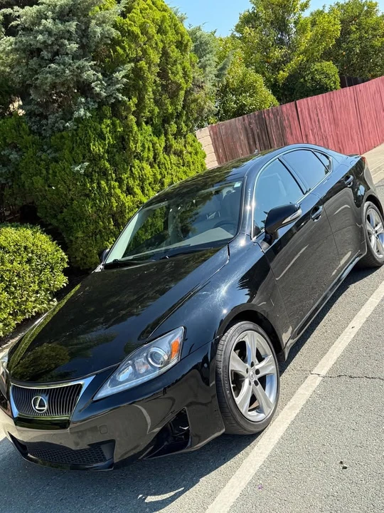 2012 Lexus IS 2nd Gen - Image 8 of 10