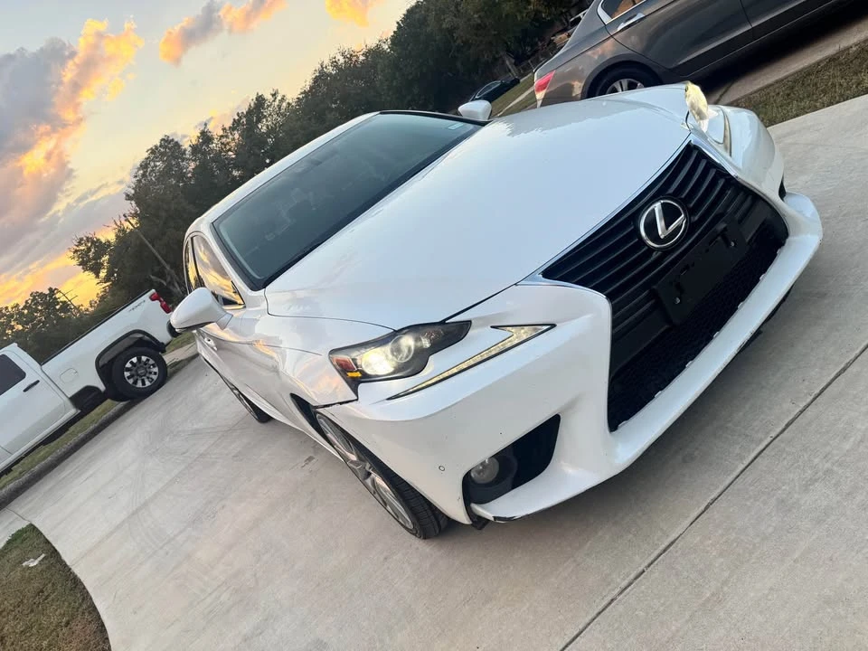 2012 Lexus IS 2nd Gen - Image 5 of 18