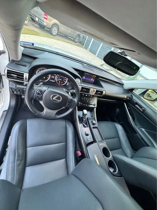 2012 Lexus IS 2nd Gen - Image 12 of 18
