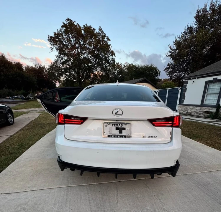 2012 Lexus IS 2nd Gen - Image 18 of 18