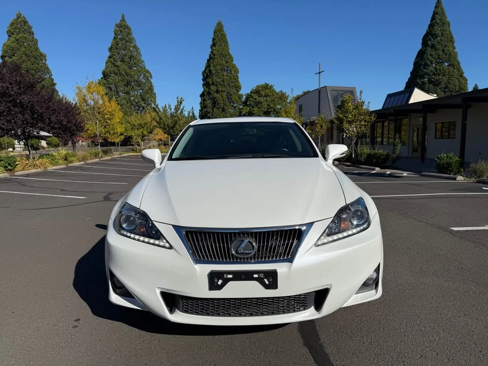 2012 Lexus IS 2nd Gen - Image 4 of 20