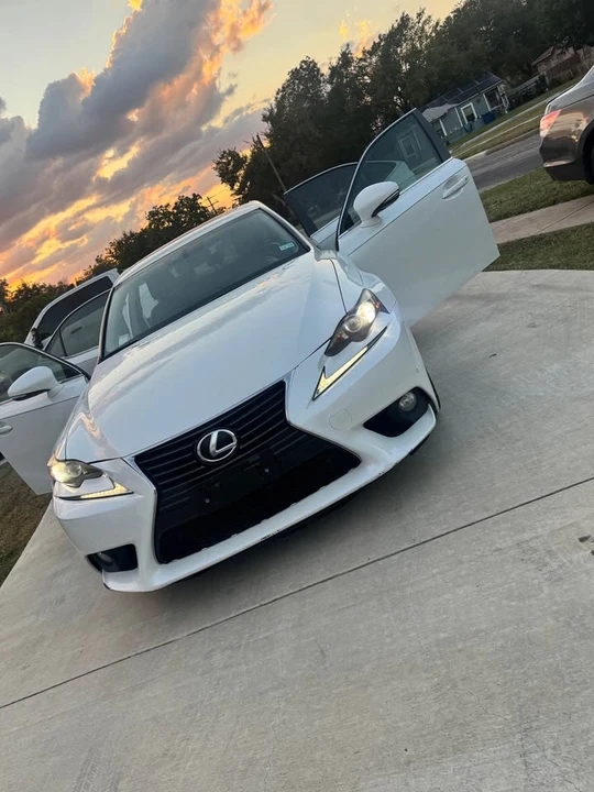 2012 Lexus IS 2nd Gen - Image 8 of 18