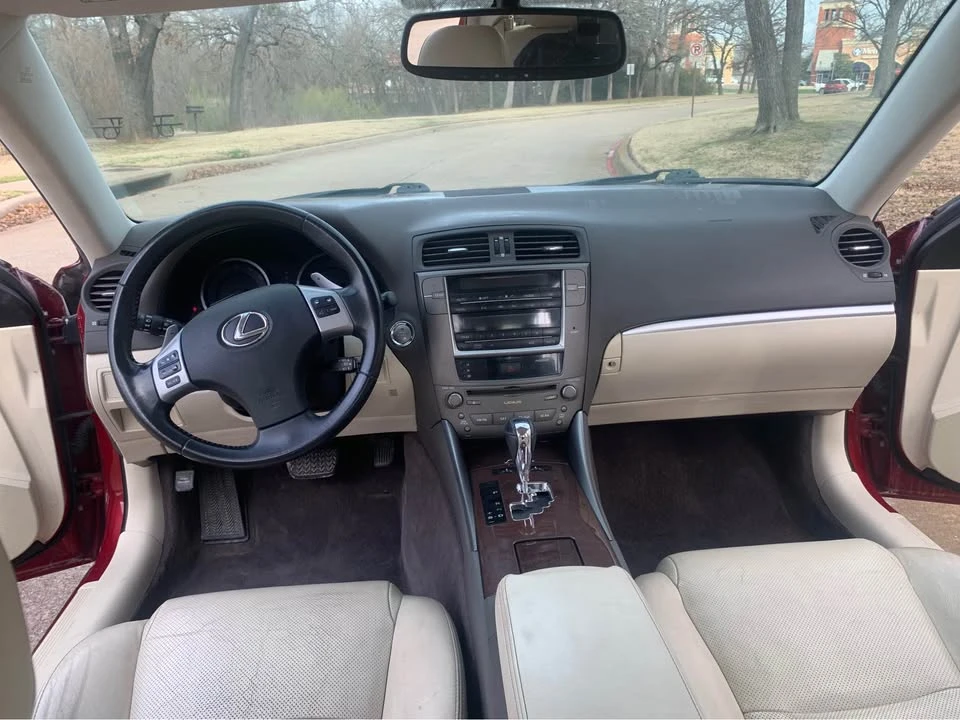 2012 Lexus IS 2nd Gen - Image 5 of 10