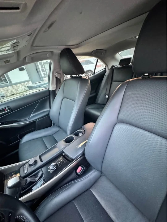 2012 Lexus IS 2nd Gen - Image 13 of 18