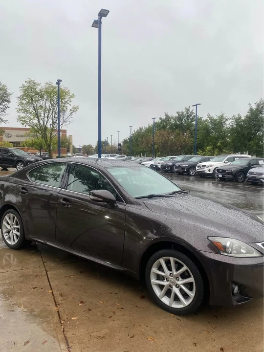 2012 Lexus IS 2nd Gen - Image 3 of 4