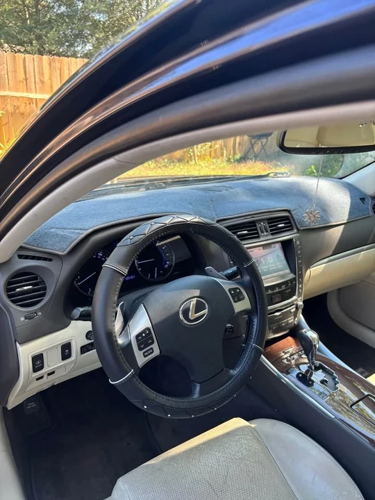 2012 Lexus IS 2nd Gen - Image 10 of 11