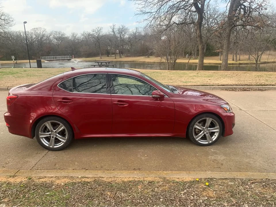 2012 Lexus IS 2nd Gen - Image 4 of 10