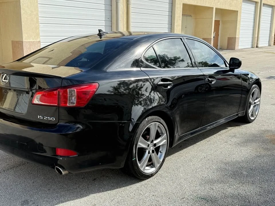 2012 Lexus IS 2nd Gen - Image 7 of 8