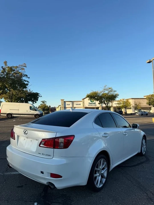 2012 Lexus IS 2nd Gen - Image 6 of 17